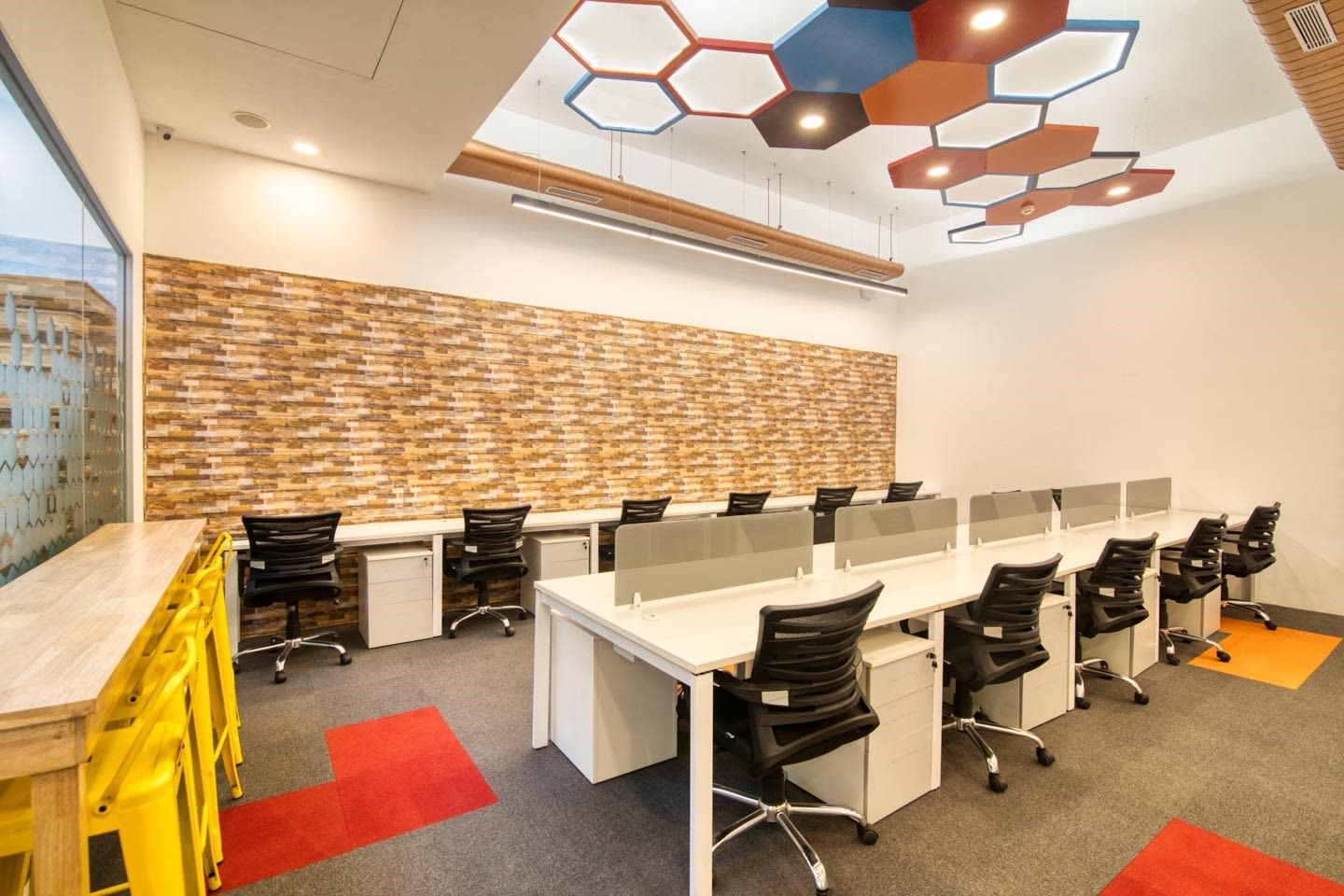 Reasons Why To Choose Coworking Space For Your Business
